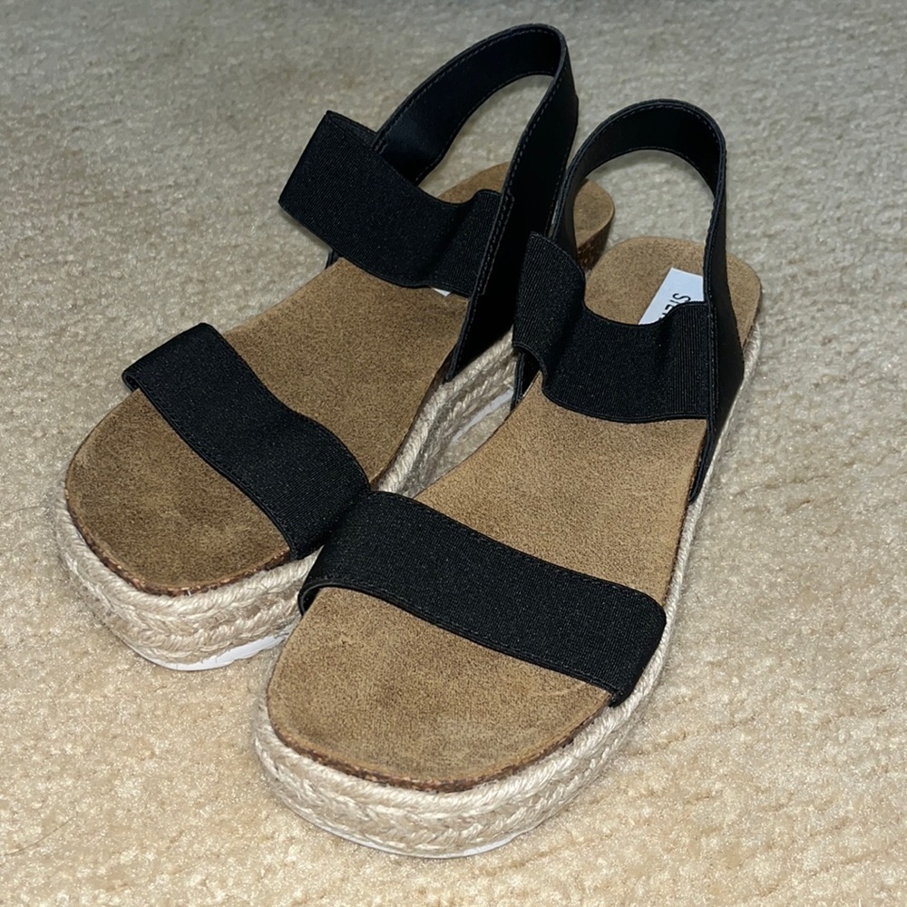 Steve Madden platform sandals BRAND NEW